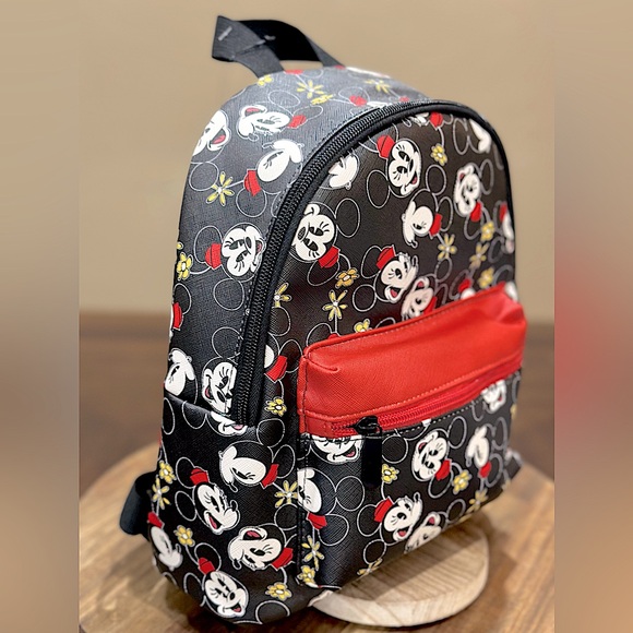 BioWorld Disney Minnie Mouse Mini Purse Backpack Faux Leather - Handbag New!! - Picture 3 of 12